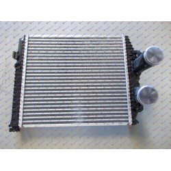 ΨΥΓΕΙΟ INTERCOOLER (572x512x64)